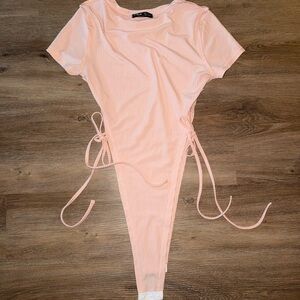 SHEIN Light Pink Ribbed BRAND NEW high cut out bodysuit short sleeve self tie